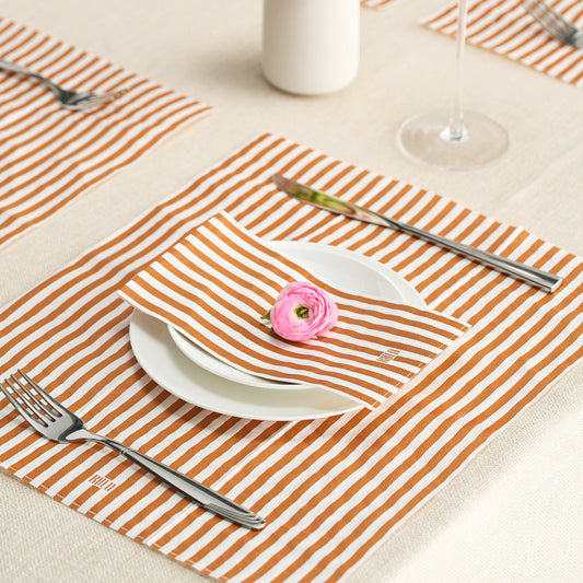 Tonal Striped Disposable Napkin Set in Orange, 100 Pieces