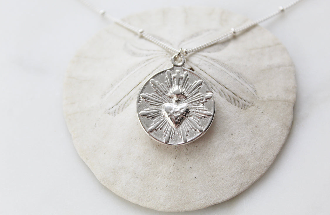 Sacred Heart minimalist version in silver