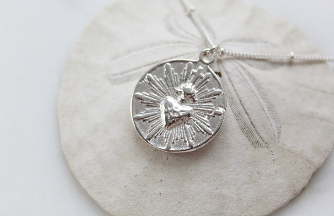 Sacred Heart minimalist version in silver