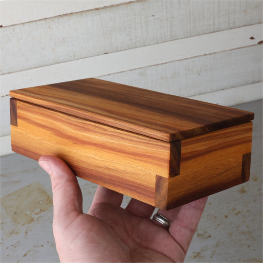 Custom Keepsake Boxes