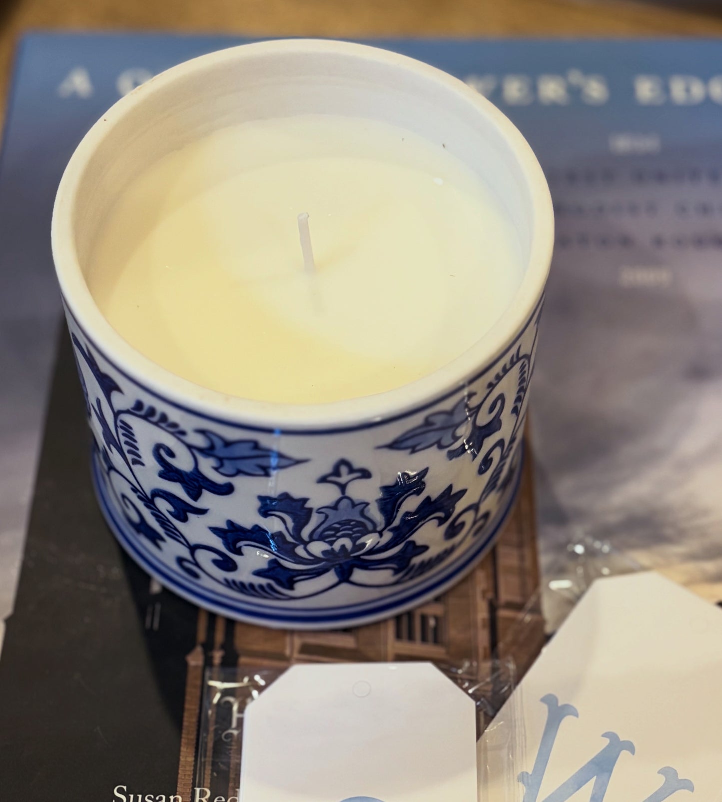 Chinoiserie Pagoda Candle