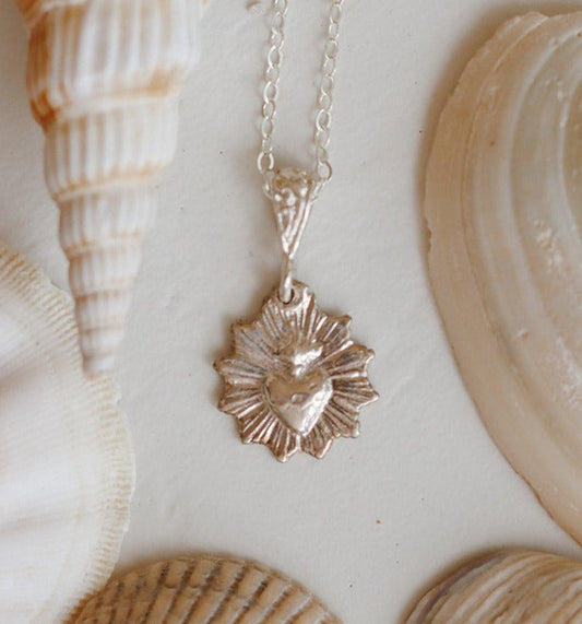 Most Sacred Heart Scalloped Necklace in Silver