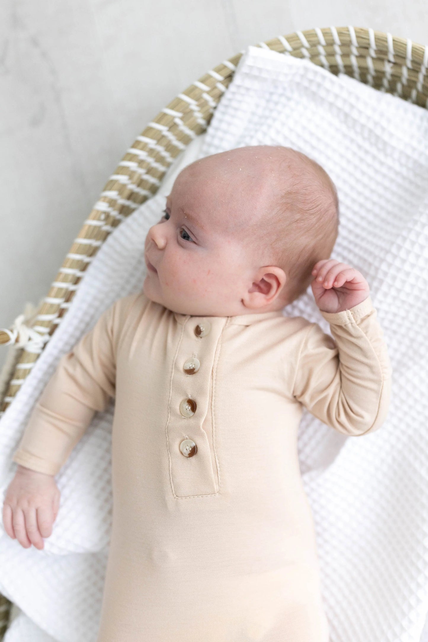 Knotted Baby Gown Set - Gender-Neutral Newborn Clothes - Sand