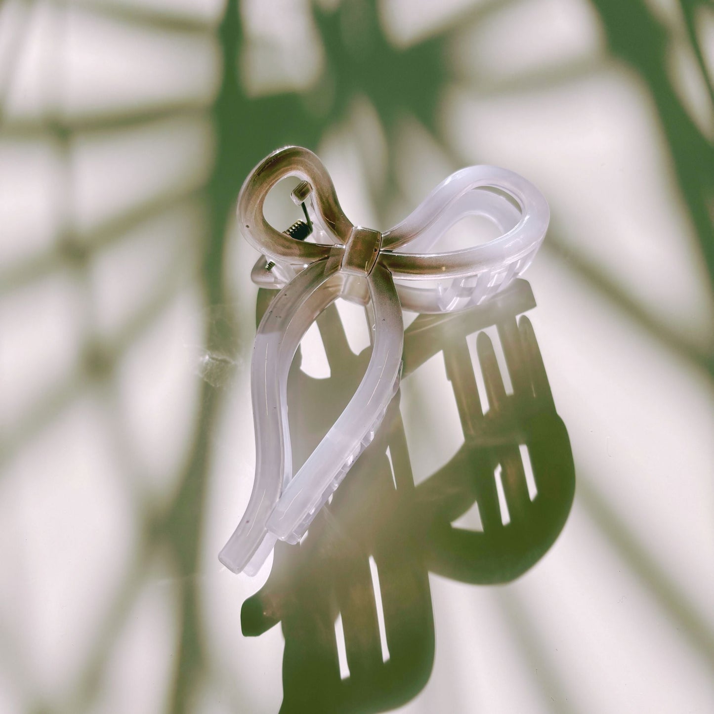 Velvet Claws Mini Coquette Bow in Violet Ombre Hair Clip