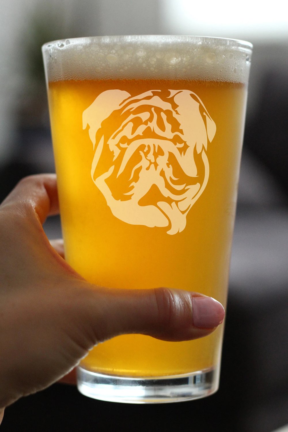 English Bulldog - Pint Glass Gifts for Beer Drinking Men & Women - Fun Unique Bulldogs Decor